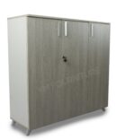 ARMOIRE SEMI HAUTE EN MELAMINE AVEC 03 PORTES PLEINES